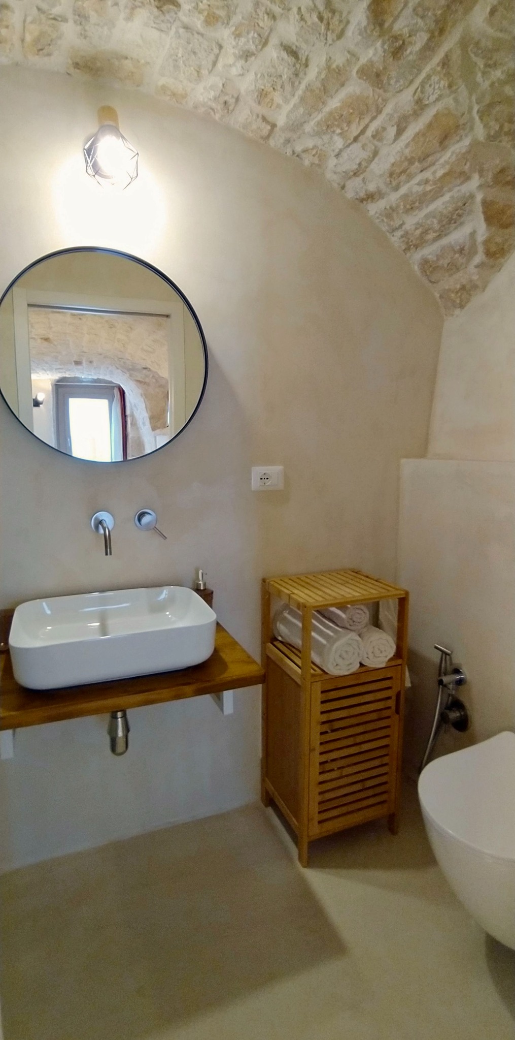 Bagno del monolocale Colle dei Monaci 68